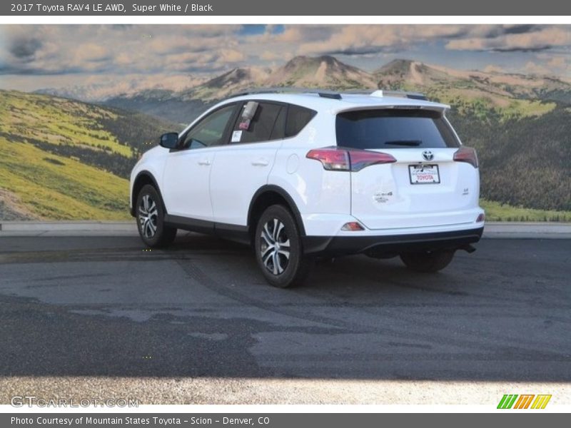 Super White / Black 2017 Toyota RAV4 LE AWD