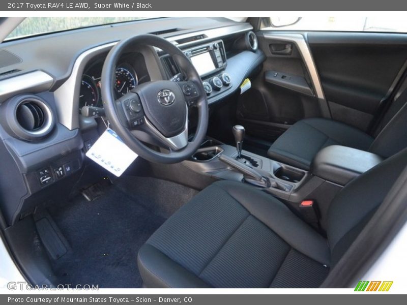 Super White / Black 2017 Toyota RAV4 LE AWD