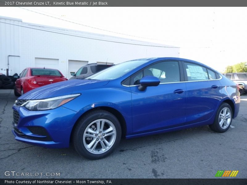Kinetic Blue Metallic / Jet Black 2017 Chevrolet Cruze LT