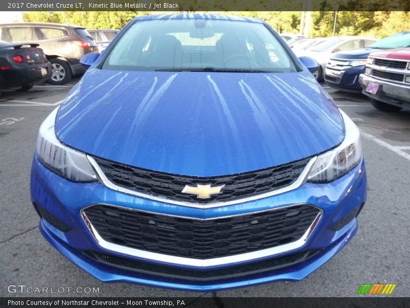 Kinetic Blue Metallic / Jet Black 2017 Chevrolet Cruze LT