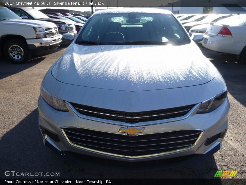 Silver Ice Metallic / Jet Black 2017 Chevrolet Malibu LT