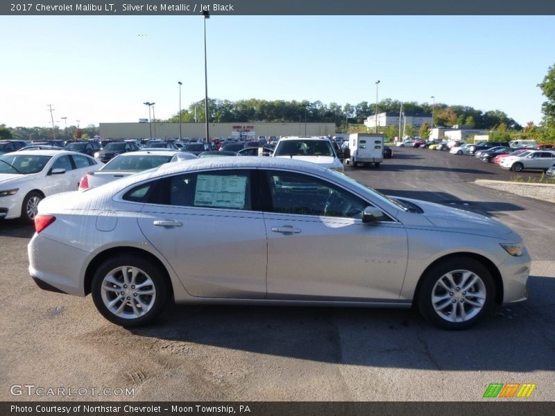 Silver Ice Metallic / Jet Black 2017 Chevrolet Malibu LT