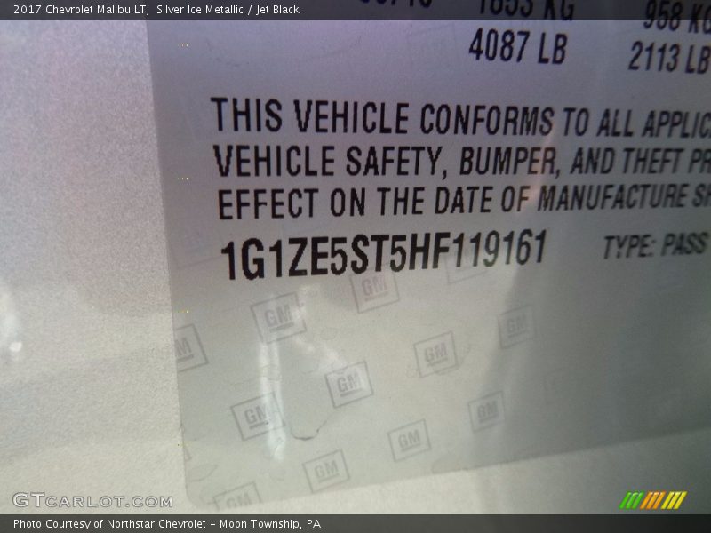 Silver Ice Metallic / Jet Black 2017 Chevrolet Malibu LT