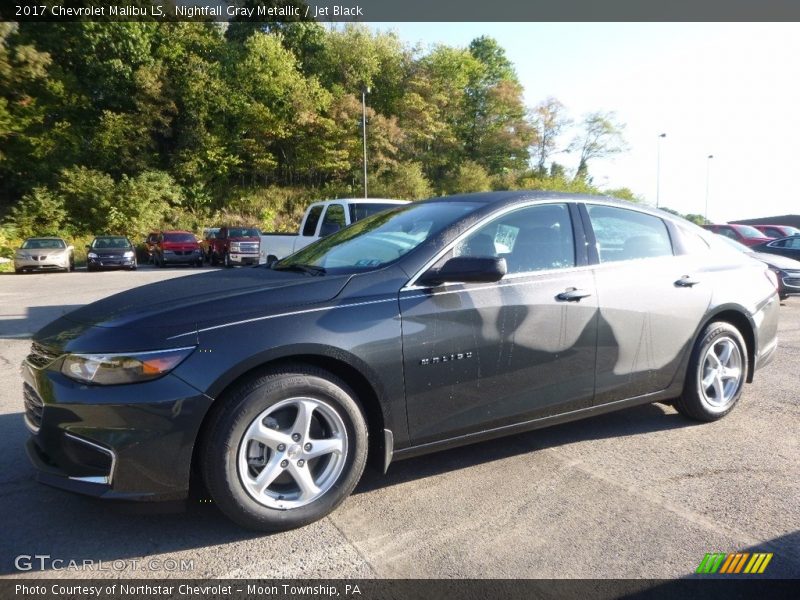 Front 3/4 View of 2017 Malibu LS