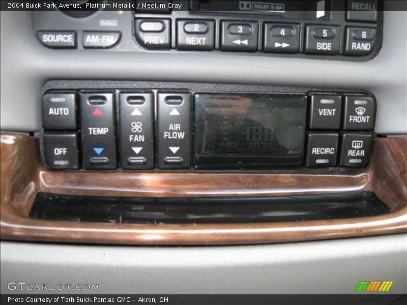 Platinum Metallic / Medium Gray 2004 Buick Park Avenue