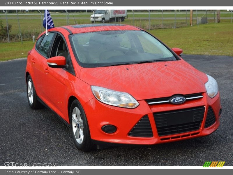 Race Red / Medium Light Stone 2014 Ford Focus SE Hatchback
