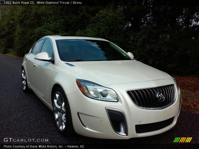 White Diamond Tricoat / Ebony 2012 Buick Regal GS