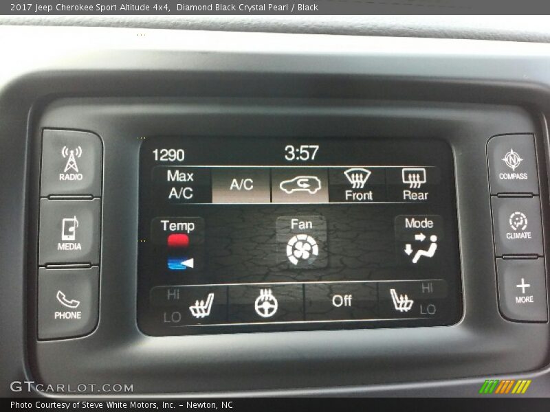 Diamond Black Crystal Pearl / Black 2017 Jeep Cherokee Sport Altitude 4x4