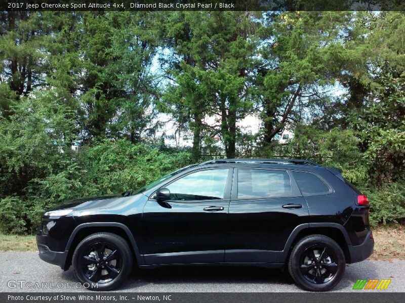 Diamond Black Crystal Pearl / Black 2017 Jeep Cherokee Sport Altitude 4x4