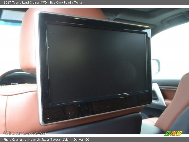 Blue Onyx Pearl / Terra 2017 Toyota Land Cruiser 4WD
