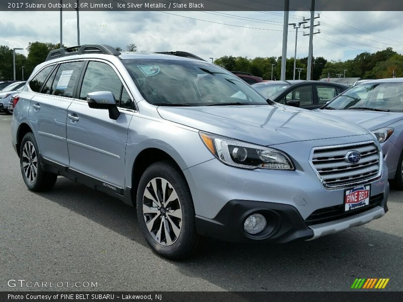 Ice Silver Metallic / Slate Black 2017 Subaru Outback 3.6R Limited