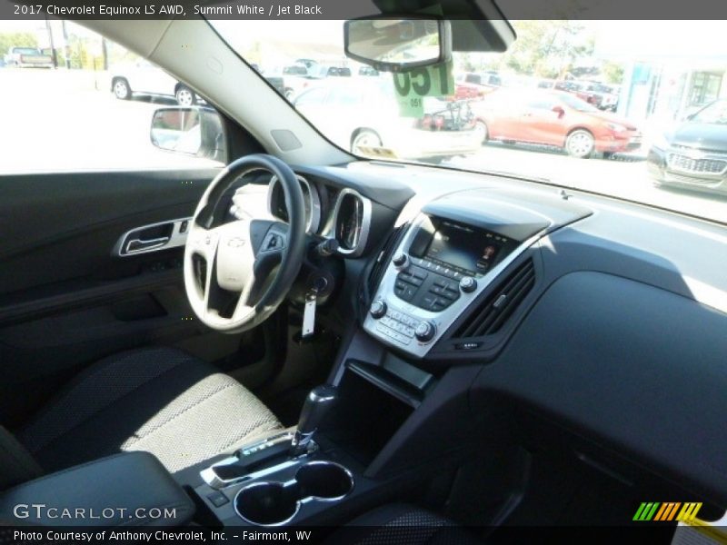 Summit White / Jet Black 2017 Chevrolet Equinox LS AWD