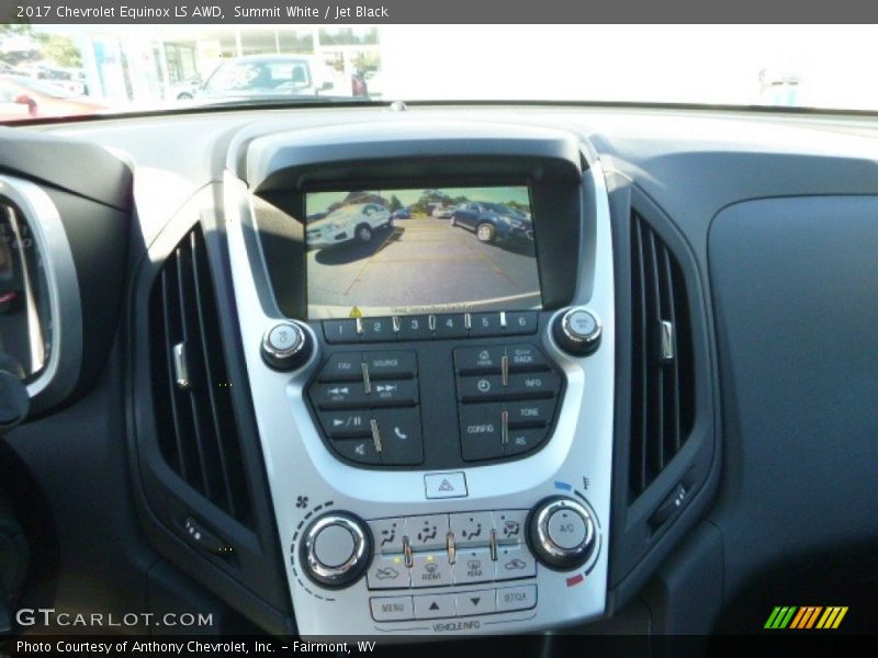 Summit White / Jet Black 2017 Chevrolet Equinox LS AWD
