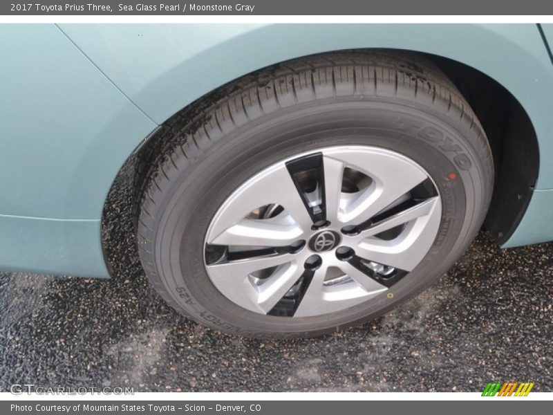  2017 Prius Three Wheel