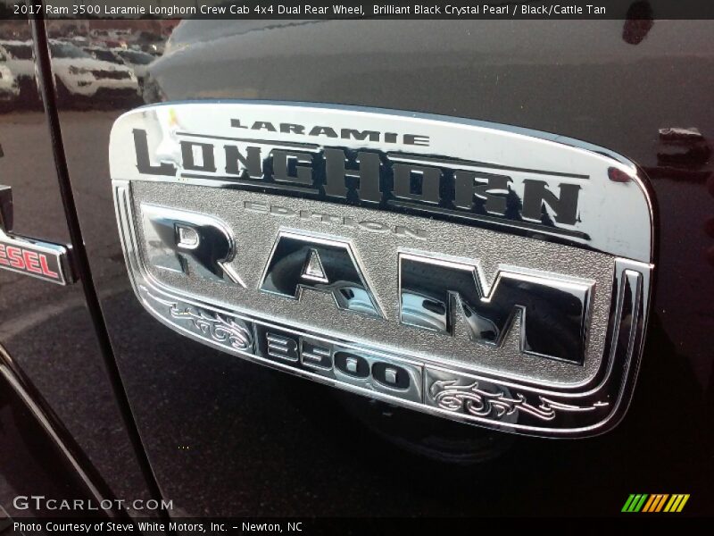  2017 3500 Laramie Longhorn Crew Cab 4x4 Dual Rear Wheel Logo