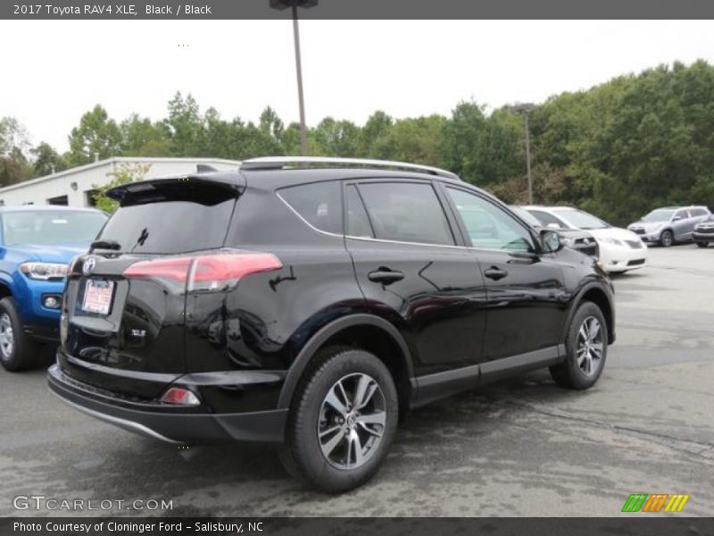 Black / Black 2017 Toyota RAV4 XLE