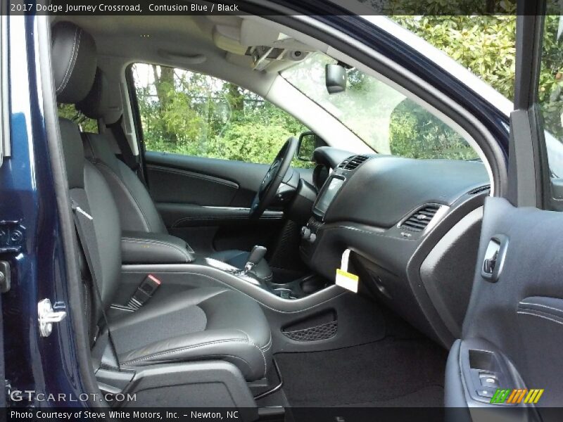  2017 Journey Crossroad Black Interior