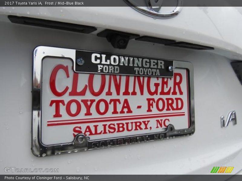 Frost / Mid-Blue Black 2017 Toyota Yaris iA