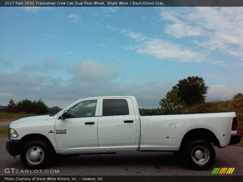  2017 3500 Tradesman Crew Cab Dual Rear Wheel Bright White