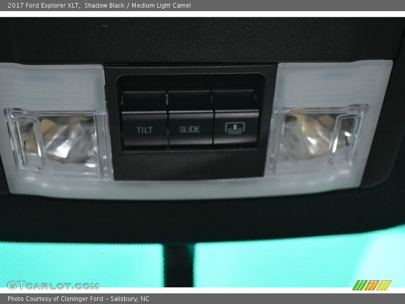 Shadow Black / Medium Light Camel 2017 Ford Explorer XLT