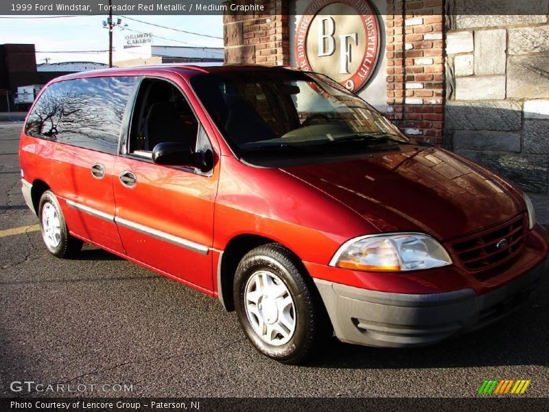 Toreador Red Metallic / Medium Graphite 1999 Ford Windstar