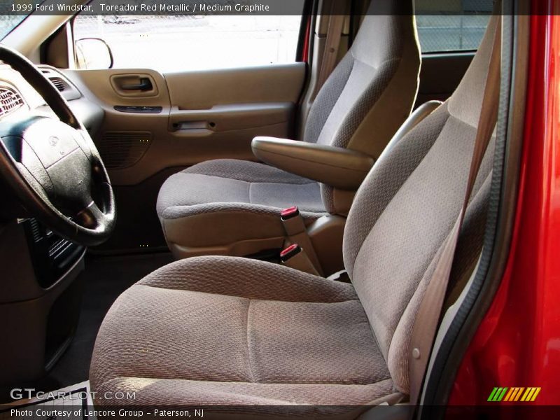 Toreador Red Metallic / Medium Graphite 1999 Ford Windstar