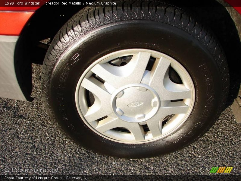 Toreador Red Metallic / Medium Graphite 1999 Ford Windstar
