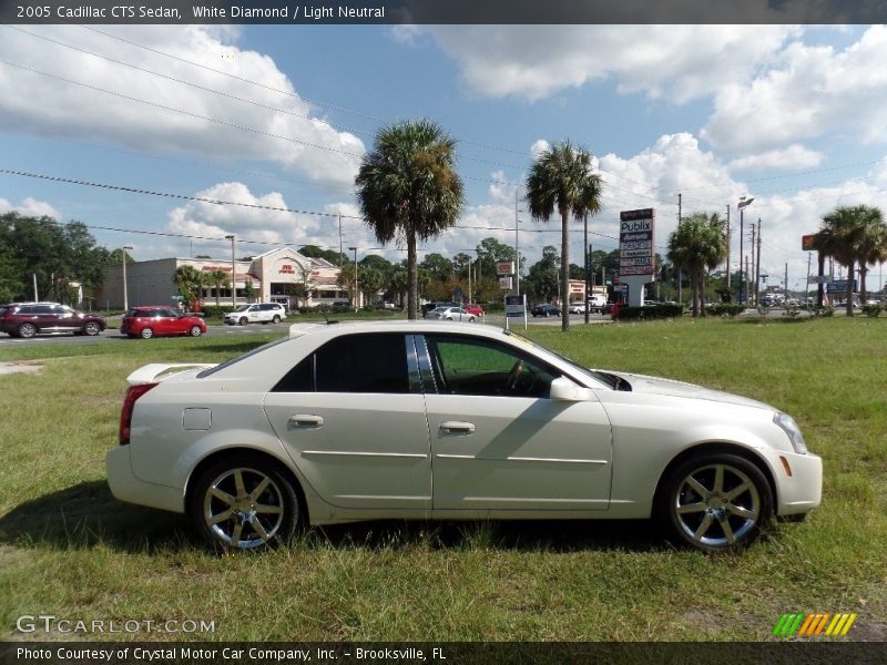 White Diamond / Light Neutral 2005 Cadillac CTS Sedan