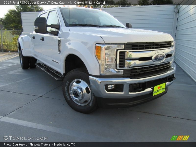 Oxford White / Camel 2017 Ford F350 Super Duty XLT Crew Cab 4x4