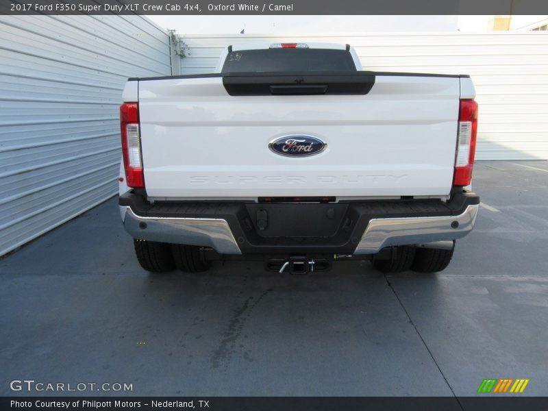 Oxford White / Camel 2017 Ford F350 Super Duty XLT Crew Cab 4x4