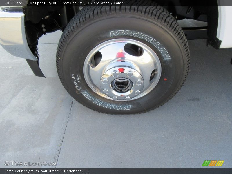  2017 F350 Super Duty XLT Crew Cab 4x4 Wheel