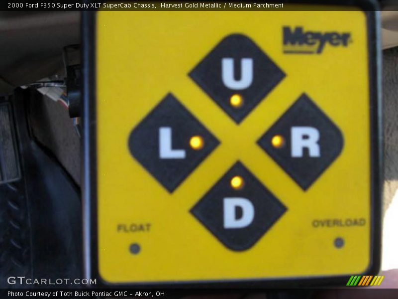 Harvest Gold Metallic / Medium Parchment 2000 Ford F350 Super Duty XLT SuperCab Chassis