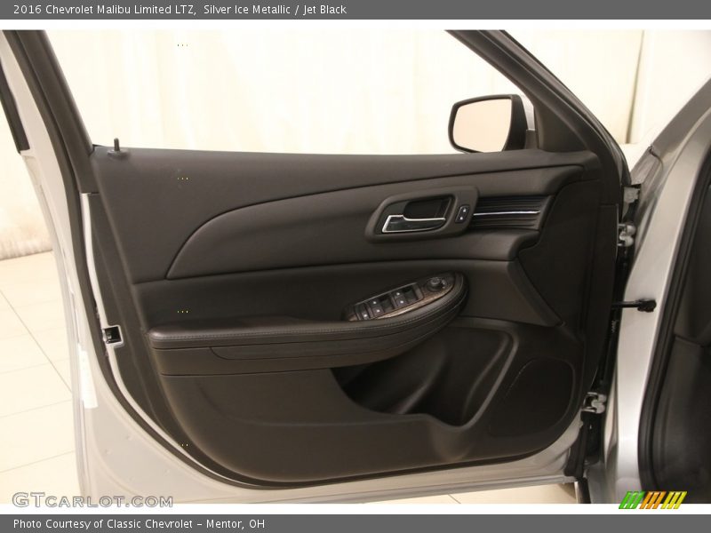 Silver Ice Metallic / Jet Black 2016 Chevrolet Malibu Limited LTZ