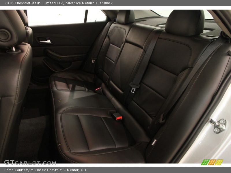 Silver Ice Metallic / Jet Black 2016 Chevrolet Malibu Limited LTZ