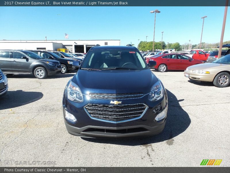 Blue Velvet Metallic / Light Titanium/Jet Black 2017 Chevrolet Equinox LT
