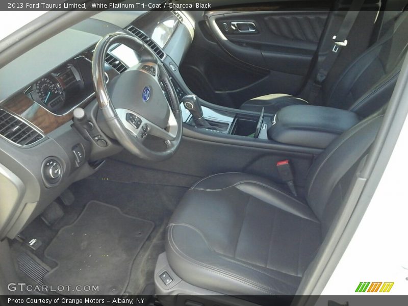 White Platinum Tri-Coat / Charcoal Black 2013 Ford Taurus Limited