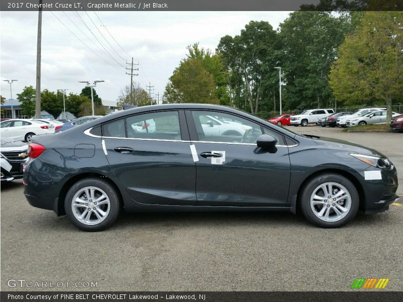 Graphite Metallic / Jet Black 2017 Chevrolet Cruze LT