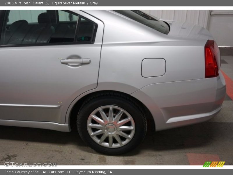 Liquid Silver Metallic / Gray 2006 Mitsubishi Galant ES