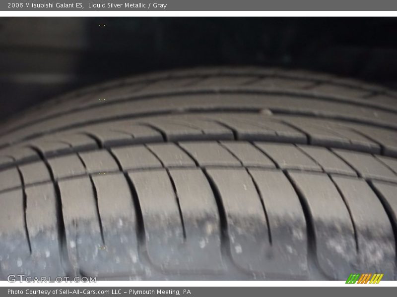 Liquid Silver Metallic / Gray 2006 Mitsubishi Galant ES