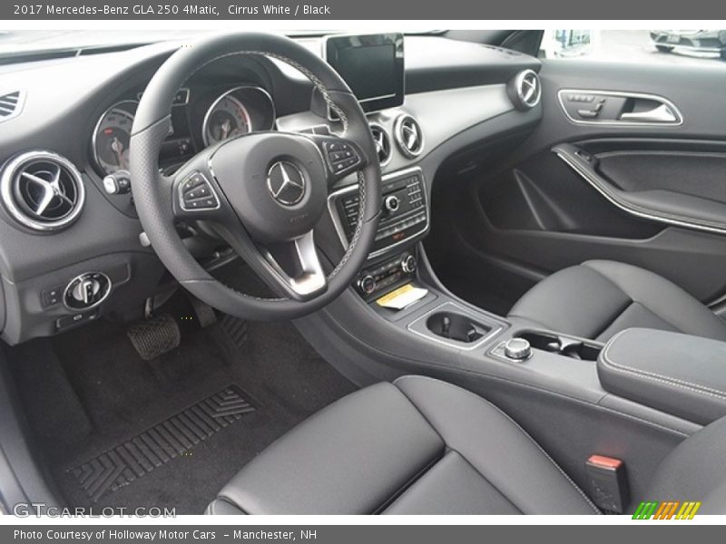 Cirrus White / Black 2017 Mercedes-Benz GLA 250 4Matic