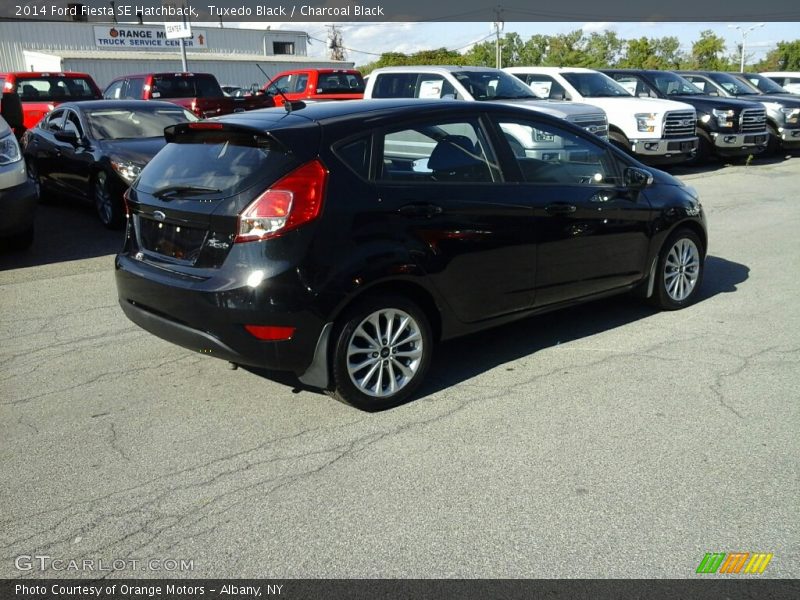 Tuxedo Black / Charcoal Black 2014 Ford Fiesta SE Hatchback