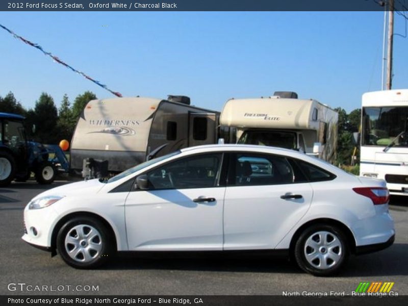 Oxford White / Charcoal Black 2012 Ford Focus S Sedan