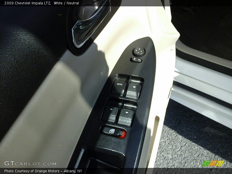 White / Neutral 2009 Chevrolet Impala LTZ