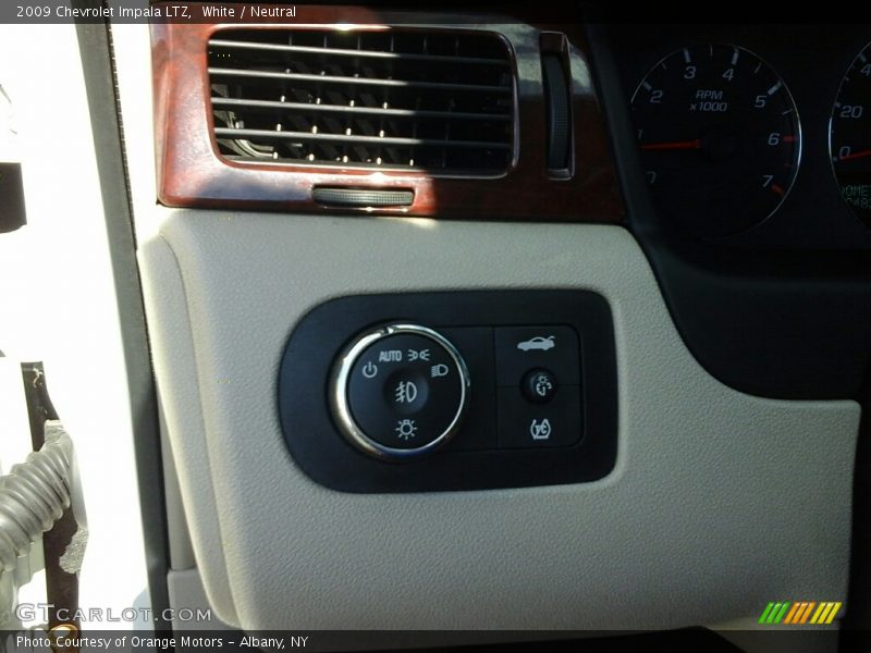White / Neutral 2009 Chevrolet Impala LTZ