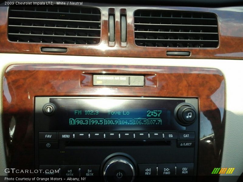 White / Neutral 2009 Chevrolet Impala LTZ