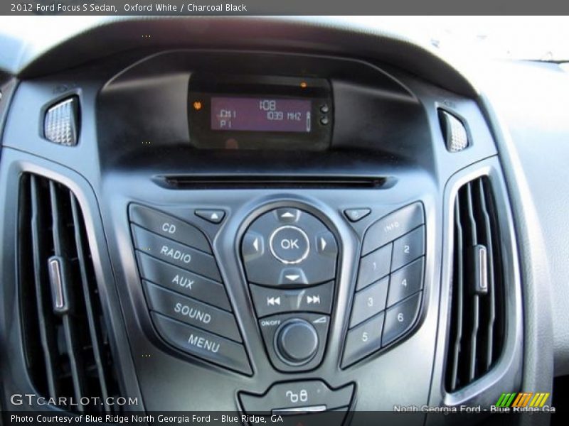Oxford White / Charcoal Black 2012 Ford Focus S Sedan