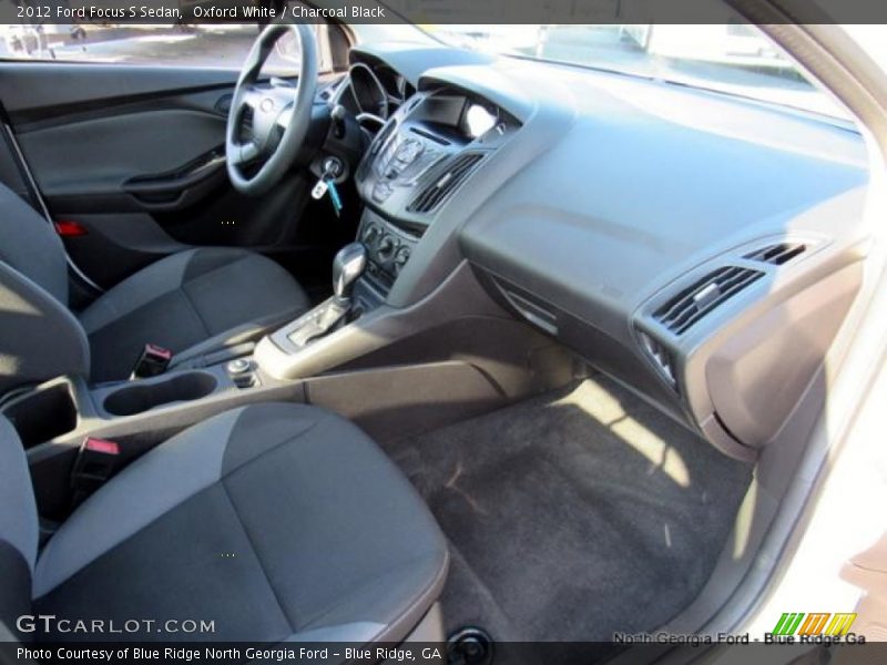Oxford White / Charcoal Black 2012 Ford Focus S Sedan