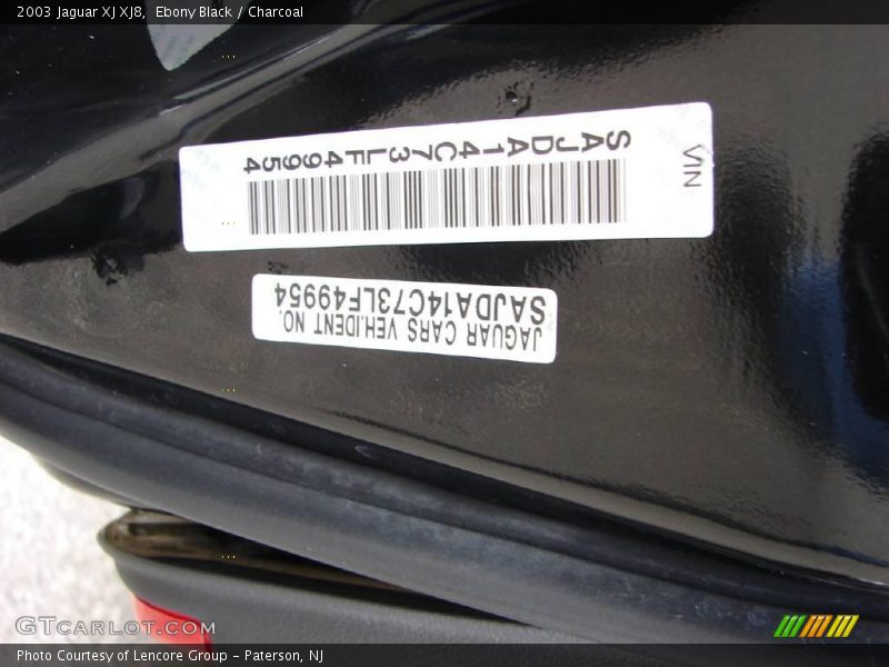 Ebony Black / Charcoal 2003 Jaguar XJ XJ8