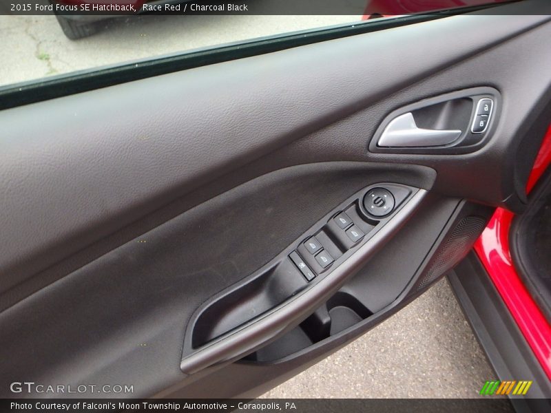 Race Red / Charcoal Black 2015 Ford Focus SE Hatchback
