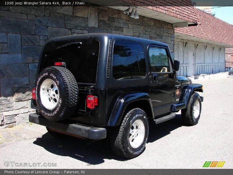 Black / Khaki 1998 Jeep Wrangler Sahara 4x4